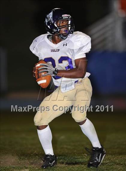 Thumbnail 1 in Islip @ Rocky Point photogallery.