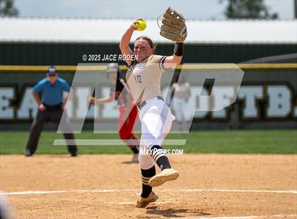 Thumbnail 2 in Kirbyville @ Woodville  (UIL Region 3A D2 Bi-District Playoff Game 2) photogallery.
