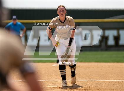 Thumbnail 1 in Kirbyville @ Woodville  (UIL Region 3A D2 Bi-District Playoff Game 2) photogallery.