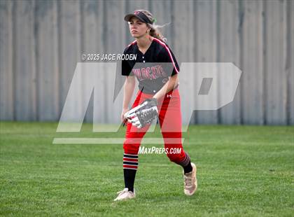 Thumbnail 1 in Kirbyville @ Woodville  (UIL Region 3A D2 Bi-District Playoff Game 2) photogallery.