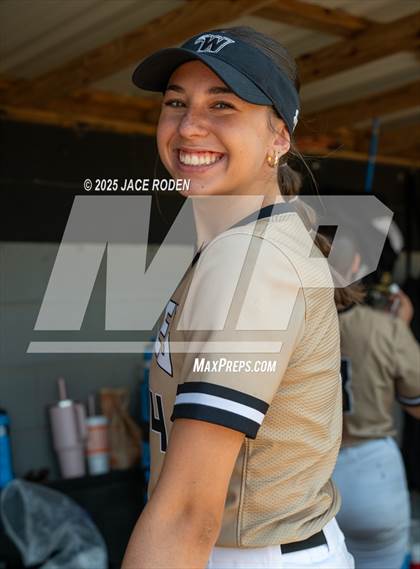 Thumbnail 1 in Kirbyville @ Woodville  (UIL Region 3A D2 Bi-District Playoff Game 2) photogallery.