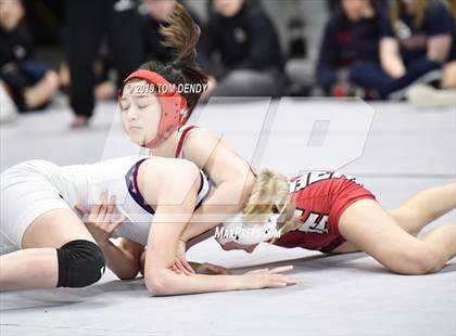 Thumbnail 3 in UIL 6A District 9 Championships photogallery.