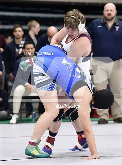 Thumbnail 3 in UIL 6A District 9 Championships photogallery.