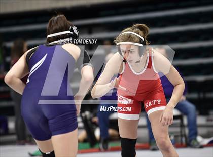 Thumbnail 2 in UIL 6A District 9 Championships photogallery.