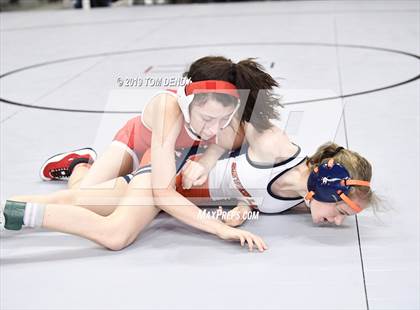 Thumbnail 2 in UIL 6A District 9 Championships photogallery.