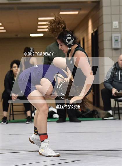 Thumbnail 1 in UIL 6A District 9 Championships photogallery.