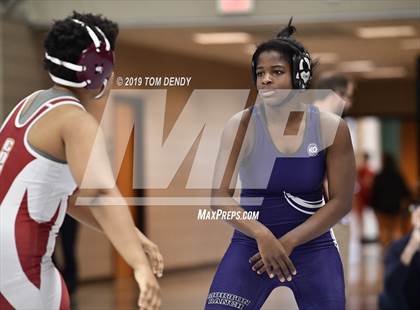 Thumbnail 2 in UIL 6A District 9 Championships photogallery.