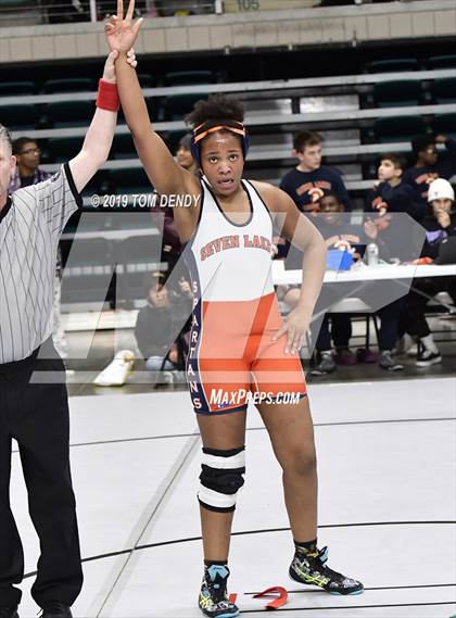 Thumbnail 2 in UIL 6A District 9 Championships photogallery.