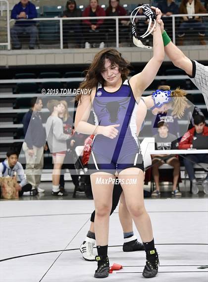 Thumbnail 2 in UIL 6A District 9 Championships photogallery.