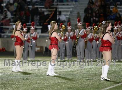 Thumbnail 1 in Van vs. Gilmer (3A Region 2 Area Playoffs) photogallery.
