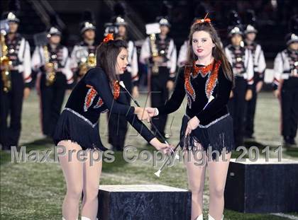 Thumbnail 2 in Van vs. Gilmer (3A Region 2 Area Playoffs) photogallery.