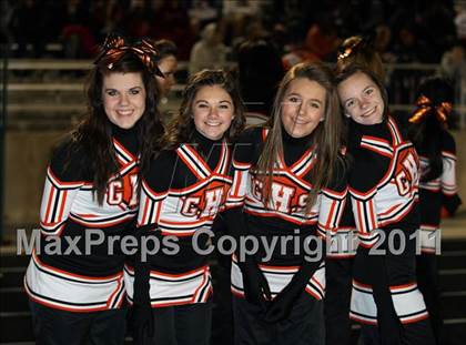 Thumbnail 2 in Van vs. Gilmer (3A Region 2 Area Playoffs) photogallery.