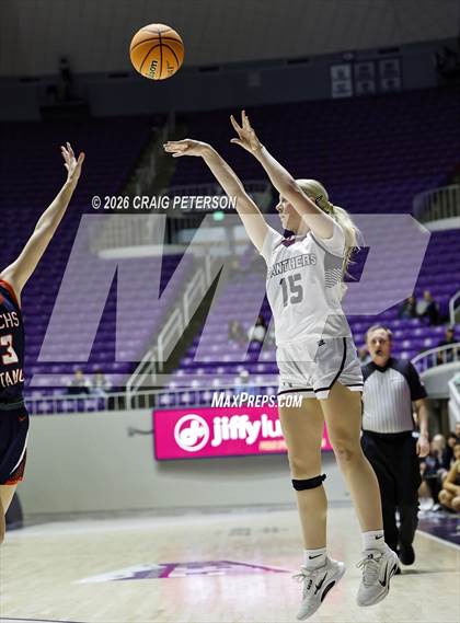 Thumbnail 2 in Pine View vs Mountain Crest (UHSAA 4A Quarterfinal) photogallery.