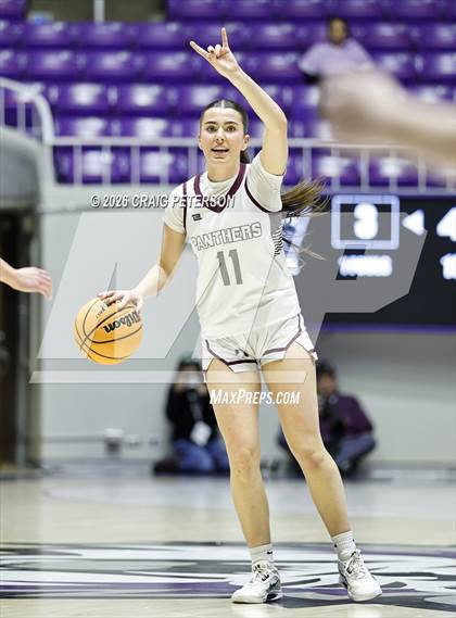 Thumbnail 2 in Pine View vs Mountain Crest (UHSAA 4A Quarterfinal) photogallery.