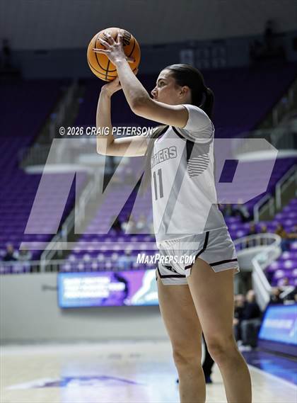 Thumbnail 1 in Pine View vs Mountain Crest (UHSAA 4A Quarterfinal) photogallery.