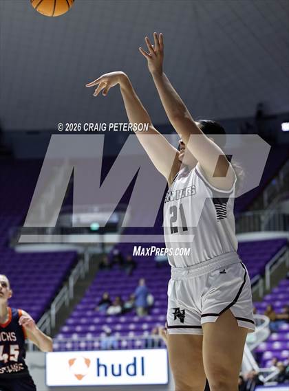Thumbnail 3 in Pine View vs Mountain Crest (UHSAA 4A Quarterfinal) photogallery.