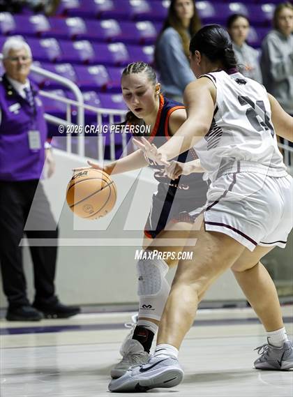 Thumbnail 3 in Pine View vs Mountain Crest (UHSAA 4A Quarterfinal) photogallery.