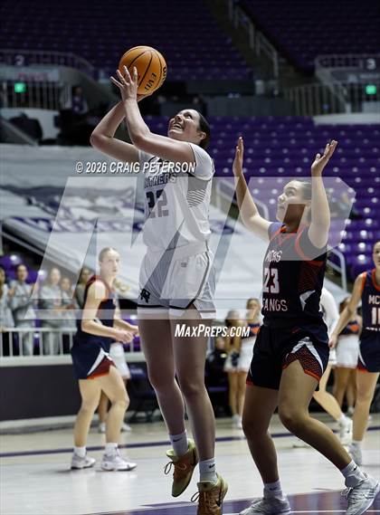 Thumbnail 1 in Pine View vs Mountain Crest (UHSAA 4A Quarterfinal) photogallery.