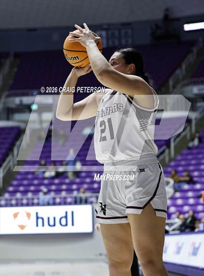 Thumbnail 1 in Pine View vs Mountain Crest (UHSAA 4A Quarterfinal) photogallery.