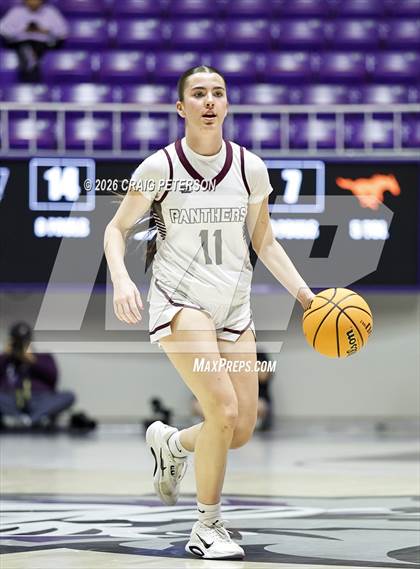 Thumbnail 3 in Pine View vs Mountain Crest (UHSAA 4A Quarterfinal) photogallery.