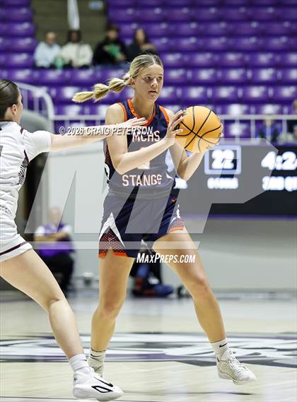Thumbnail 1 in Pine View vs Mountain Crest (UHSAA 4A Quarterfinal) photogallery.