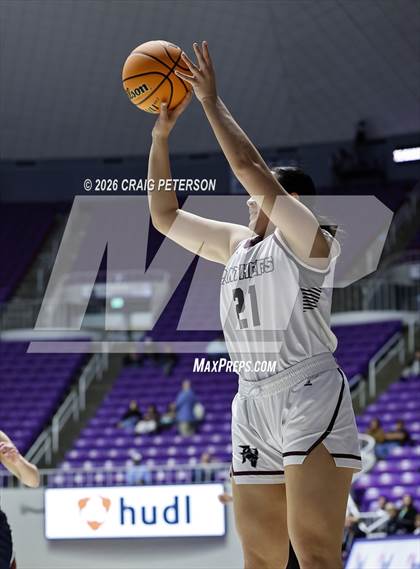 Thumbnail 2 in Pine View vs Mountain Crest (UHSAA 4A Quarterfinal) photogallery.