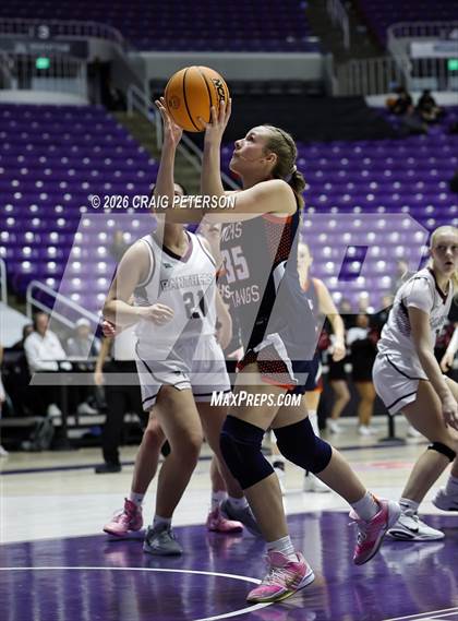 Thumbnail 2 in Pine View vs Mountain Crest (UHSAA 4A Quarterfinal) photogallery.