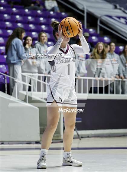 Thumbnail 2 in Pine View vs Mountain Crest (UHSAA 4A Quarterfinal) photogallery.