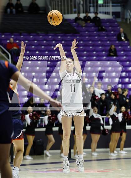Thumbnail 3 in Pine View vs Mountain Crest (UHSAA 4A Quarterfinal) photogallery.