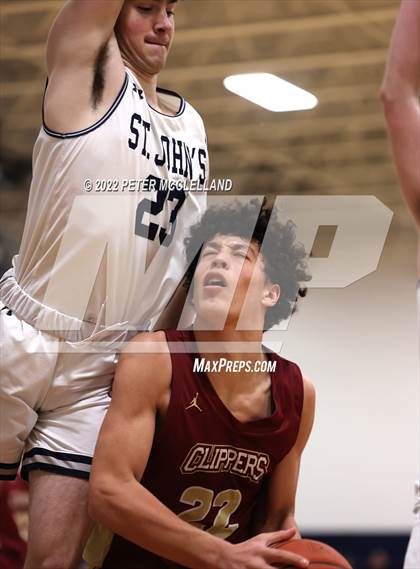 Thumbnail 2 in St. John's Prep vs Newburyport (Commonwealth Christmas Classic) photogallery.