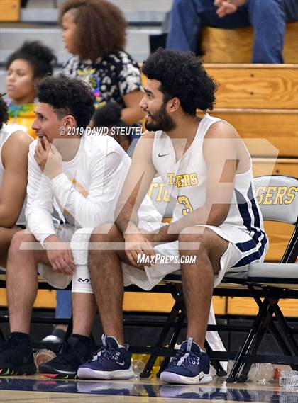 Thumbnail 1 in Oak Ridge @ Inderkum photogallery.