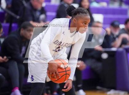 Thumbnail 2 in Sacramento vs. Carondelet (West Coast Jamboree Final) photogallery.