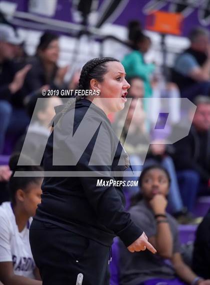 Thumbnail 3 in Sacramento vs. Carondelet (West Coast Jamboree Final) photogallery.
