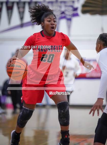 Thumbnail 2 in Sacramento vs. Carondelet (West Coast Jamboree Final) photogallery.