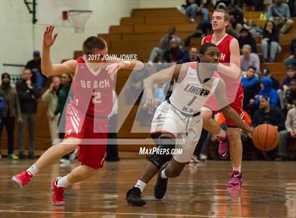 Thumbnail 3 in Point Pleasant Beach vs. Linden photogallery.