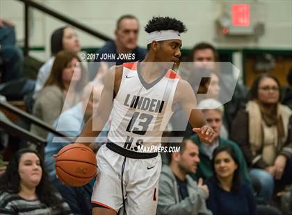 Thumbnail 3 in Point Pleasant Beach vs. Linden photogallery.