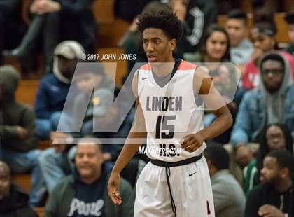 Thumbnail 2 in Point Pleasant Beach vs. Linden photogallery.