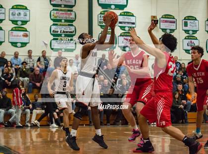 Thumbnail 1 in Point Pleasant Beach vs. Linden photogallery.