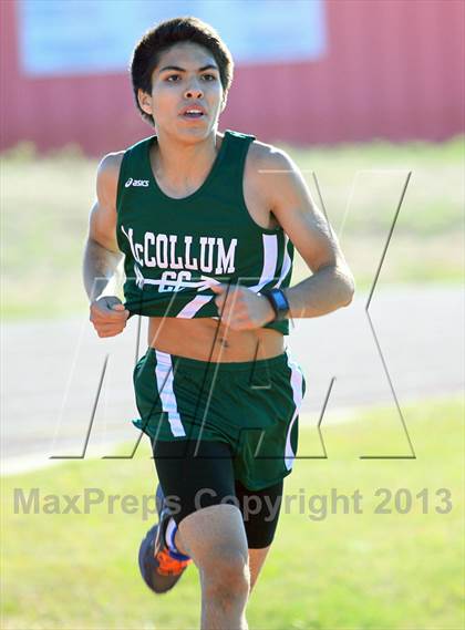 Thumbnail 2 in Uvalde@ District 29 4A Meet photogallery.