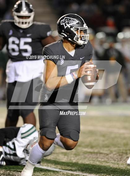 Thumbnail 3 in De La Salle vs. St. John Bosco (CIF State Open Final) photogallery.