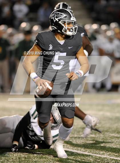 Thumbnail 1 in De La Salle vs. St. John Bosco (CIF State Open Final) photogallery.