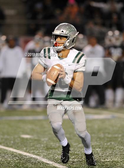 Thumbnail 3 in De La Salle vs. St. John Bosco (CIF State Open Final) photogallery.