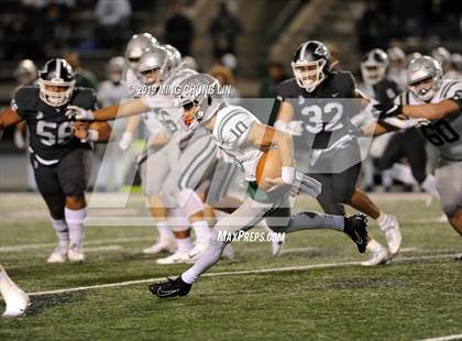 Thumbnail 2 in De La Salle vs. St. John Bosco (CIF State Open Final) photogallery.