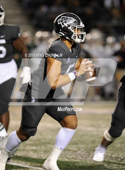 Thumbnail 1 in De La Salle vs. St. John Bosco (CIF State Open Final) photogallery.