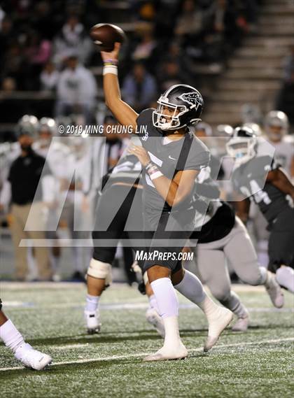 Thumbnail 1 in De La Salle vs. St. John Bosco (CIF State Open Final) photogallery.
