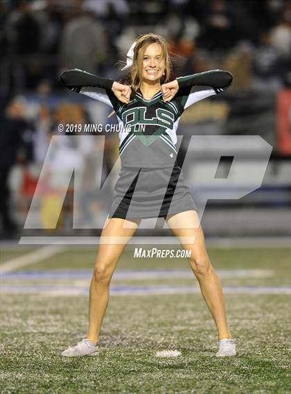 Thumbnail 2 in De La Salle vs. St. John Bosco (CIF State Open Final) photogallery.