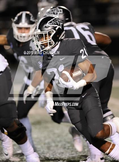 Thumbnail 2 in De La Salle vs. St. John Bosco (CIF State Open Final) photogallery.