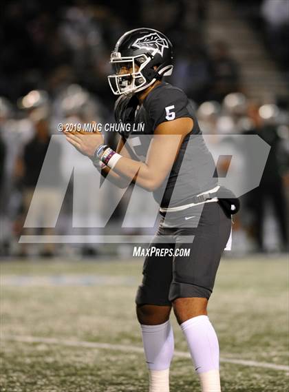 Thumbnail 1 in De La Salle vs. St. John Bosco (CIF State Open Final) photogallery.