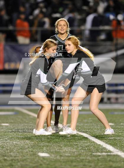Thumbnail 3 in De La Salle vs. St. John Bosco (CIF State Open Final) photogallery.