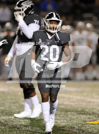 Thumbnail 3 in De La Salle vs. St. John Bosco (CIF State Open Final) photogallery.